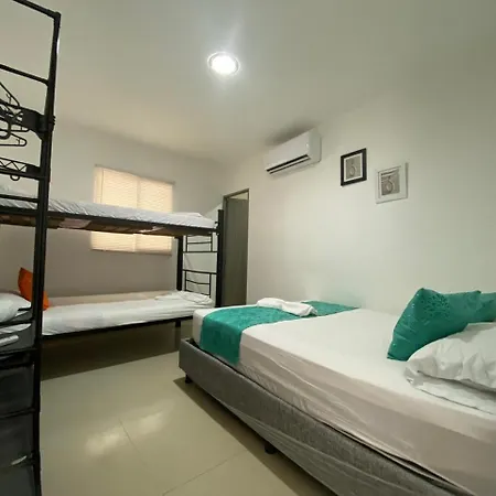 Guest house Shekinah House 3*