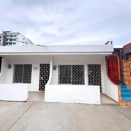 Pensión Shekinah House Cartagena