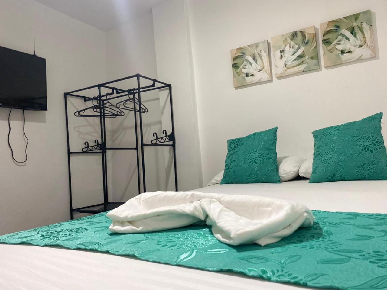 Guest house Shekinah House