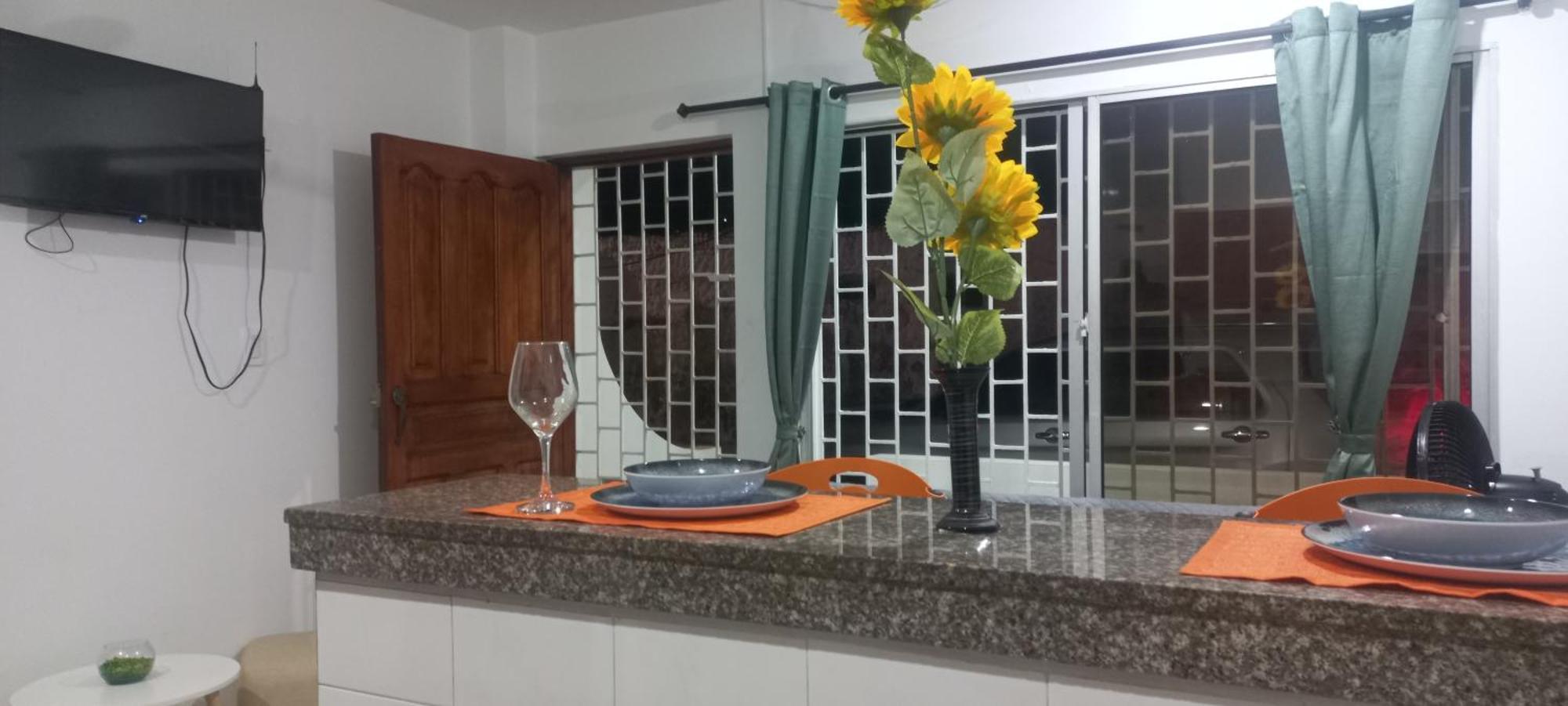 Guest house Shekinah House